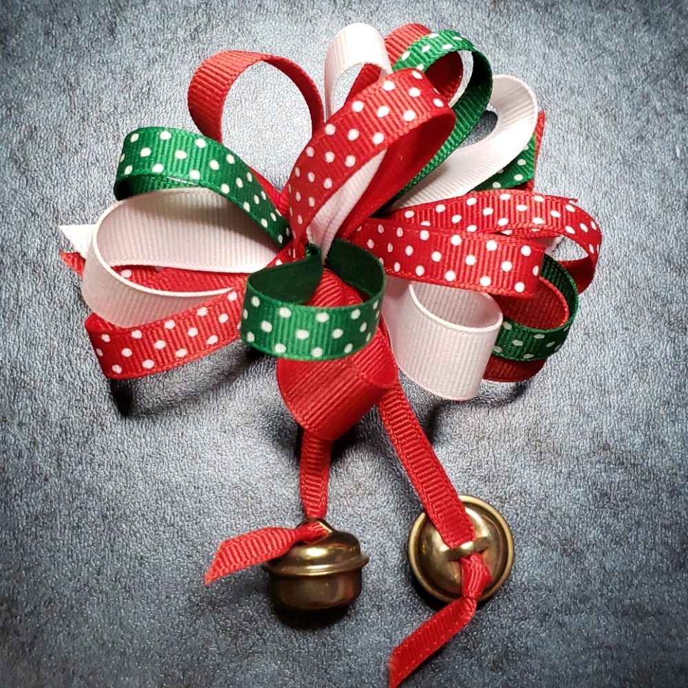 Holiday Bow w/ Jingle Bells
